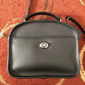 coach lunch pail crossbody
